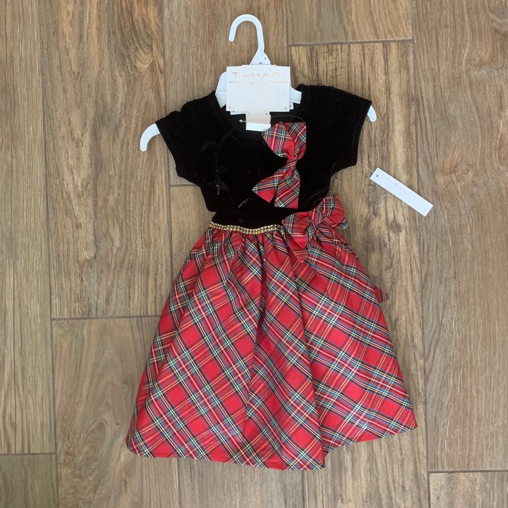 Christmas Dress NWT 4